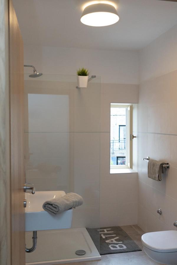 Moderno 3 Casa Vecchia Villa เปโรย ภายนอก รูปภาพ
