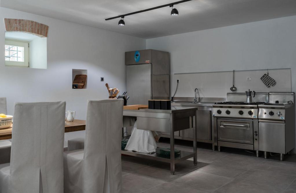 Moderno 3 Casa Vecchia Villa เปโรย ภายนอก รูปภาพ