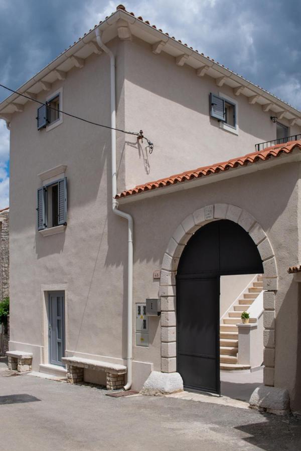 Moderno 3 Casa Vecchia Villa เปโรย ภายนอก รูปภาพ
